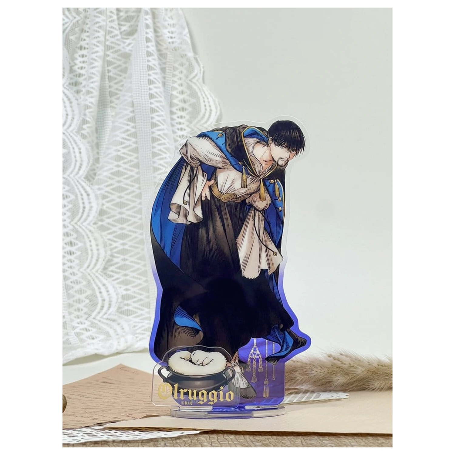 Witch Hat Atelier akrylová stojka Olruggio fotografii produktu