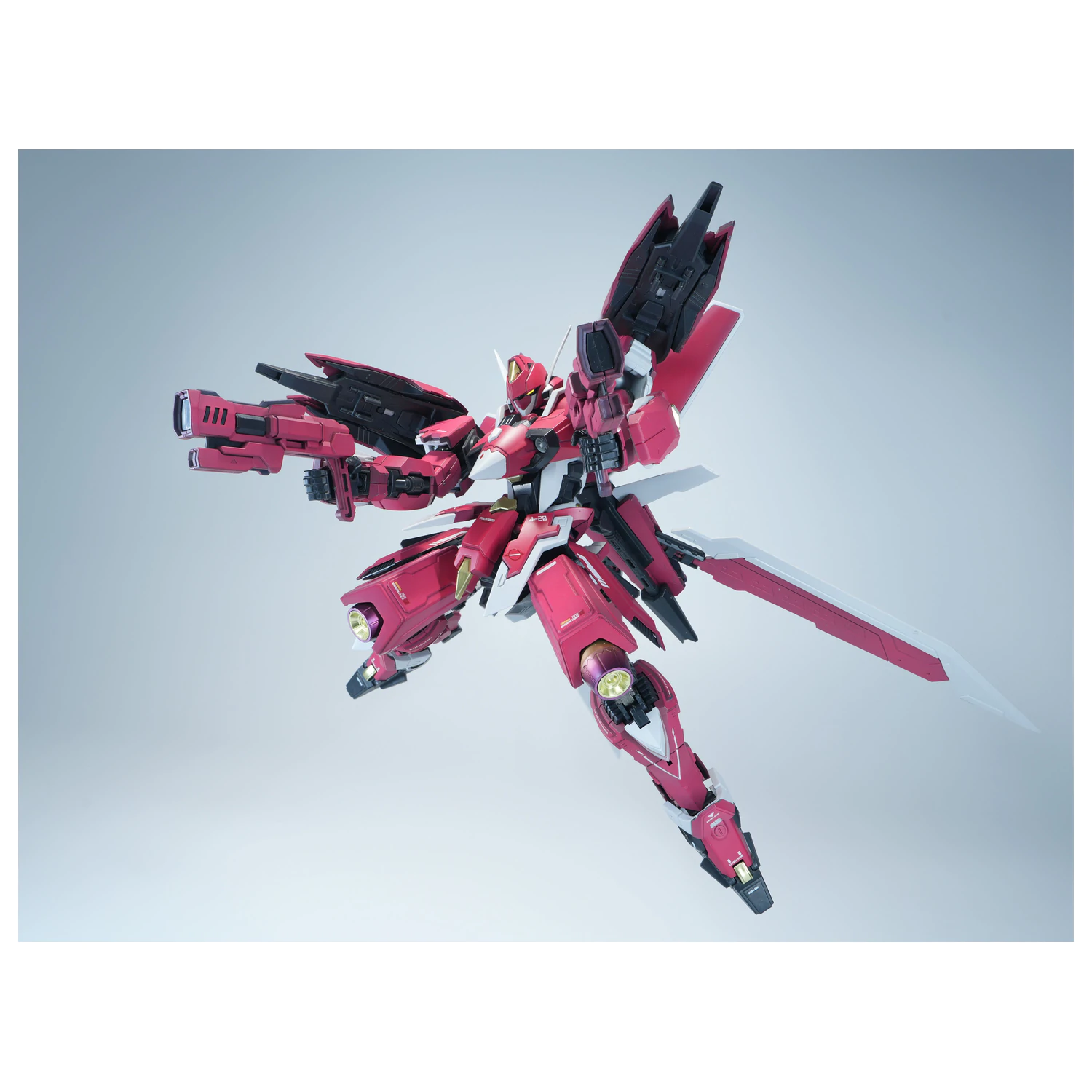 X-PLAY J-20 Cang Wei Crimson Flowing Gold Model Kit 21cm fotografii produktu
