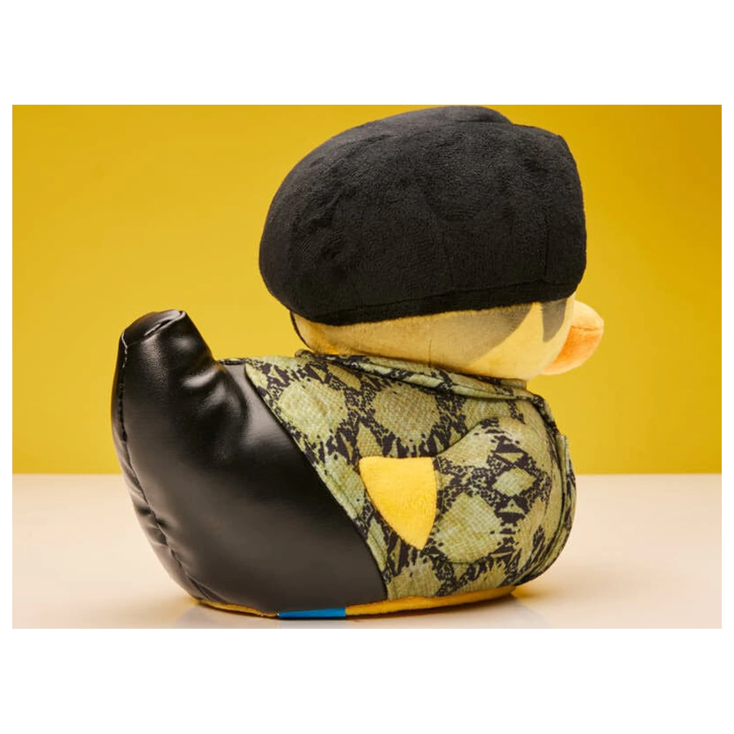 Yakuza Goro Majima plyšová hračka 23 cm fotografii produktu