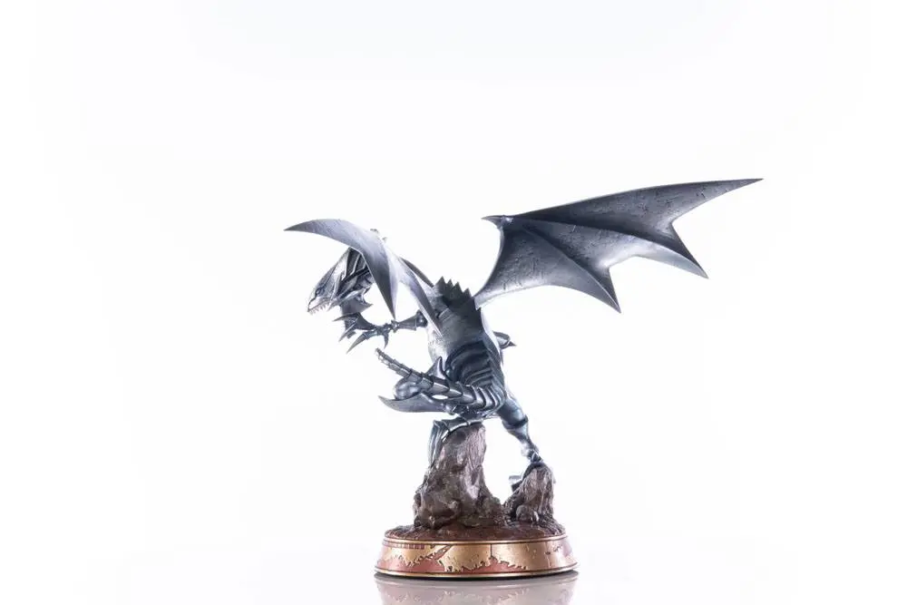 Yu-Gi-Oh! PVC Soška Blue-Eyes White Dragon Silver Edition 35 cm fotografii produktu