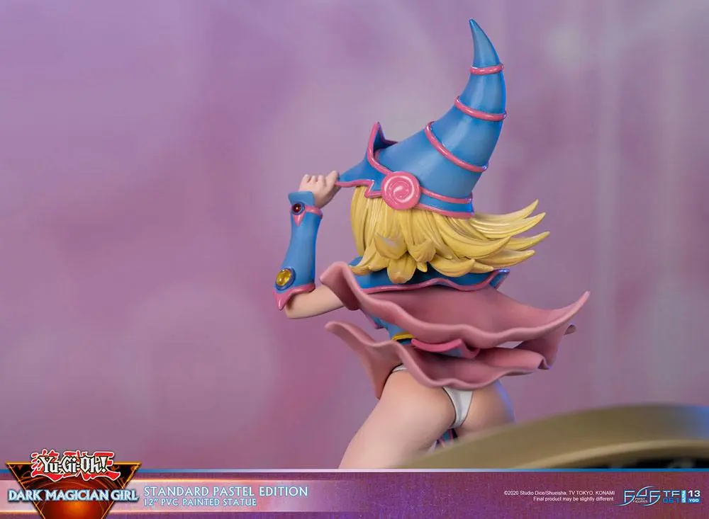 Yu-Gi-Oh! PVC socha Temná kouzelnice Standardní Pastelová edice 30 cm fotografii produktu