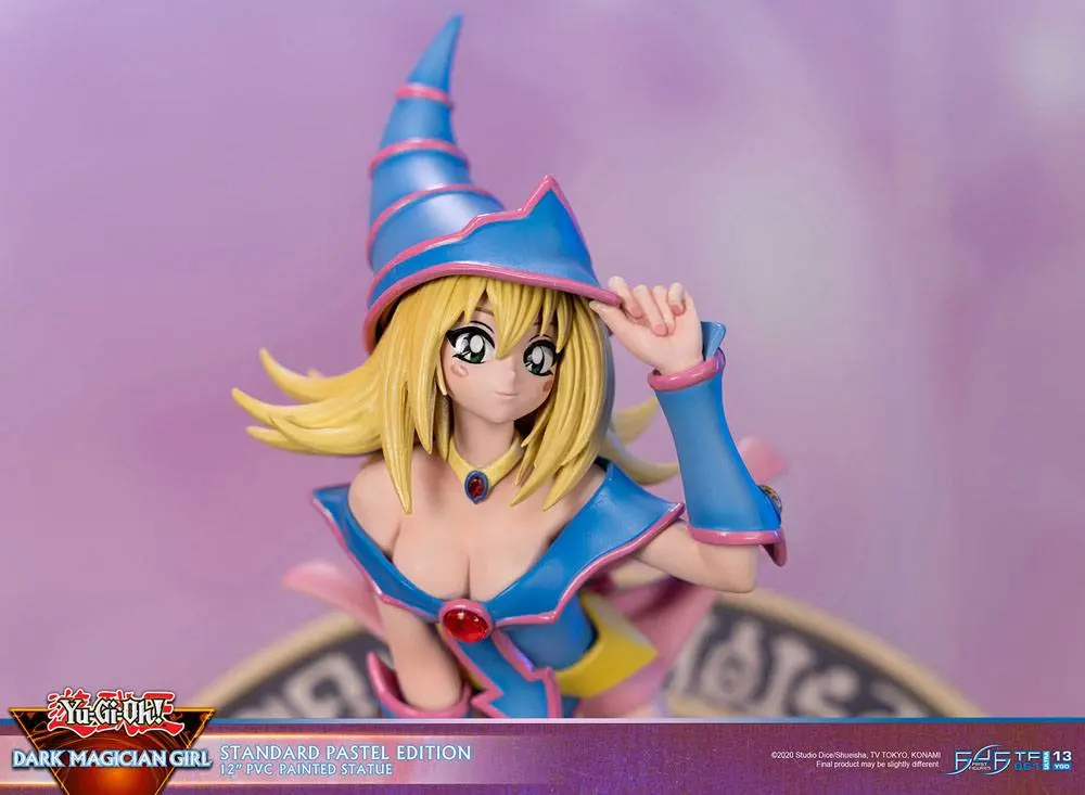 Yu-Gi-Oh! PVC socha Temná kouzelnice Standardní Pastelová edice 30 cm fotografii produktu