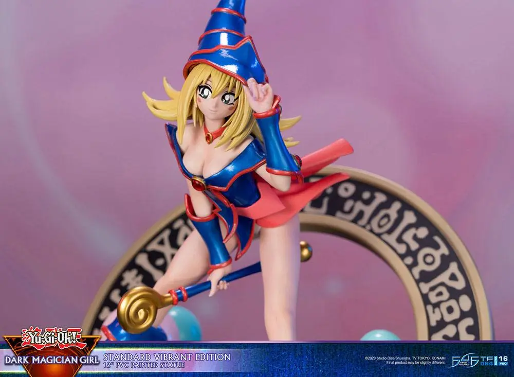 Yu-Gi-Oh! PVC Socha Temná mágova dívka Standardní zářivá edice 30 cm fotografii produktu