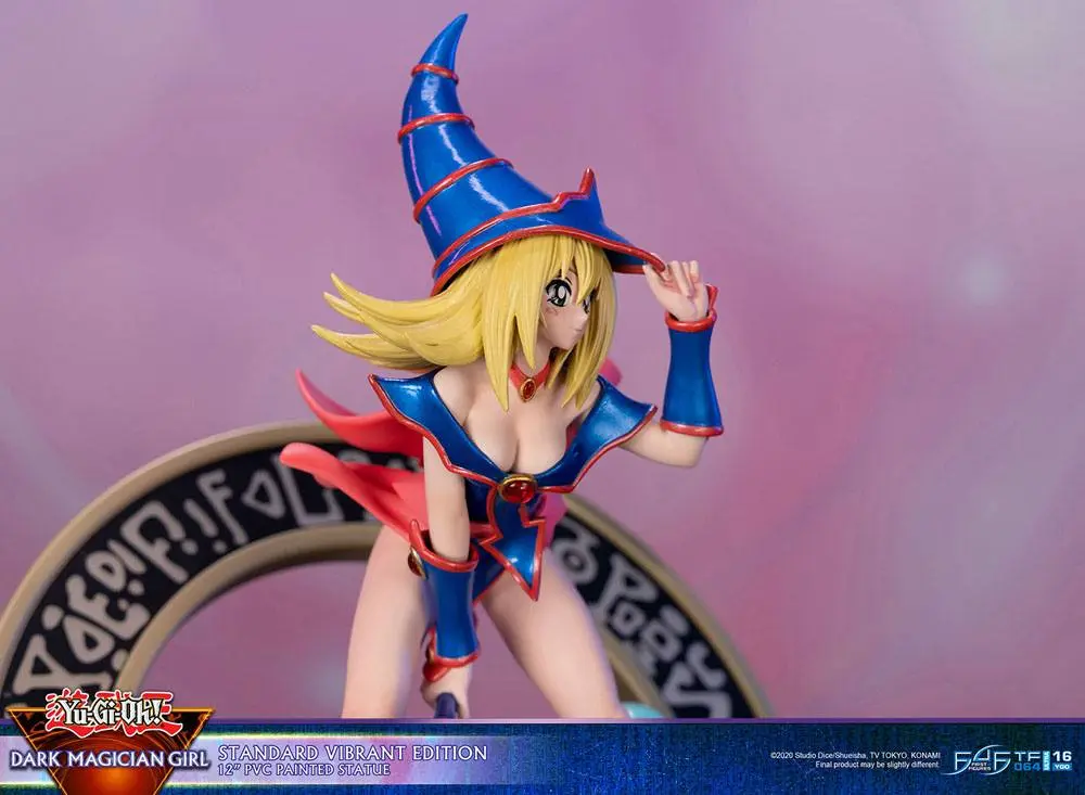 Yu-Gi-Oh! PVC Socha Temná mágova dívka Standardní zářivá edice 30 cm fotografii produktu