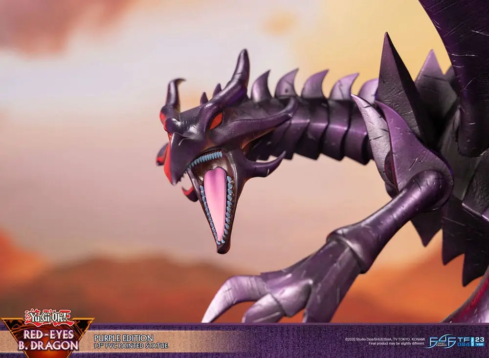 Yu-Gi-Oh! PVC socha Red-Eyes B. Dragon fialová barva 33 cm fotografii produktu