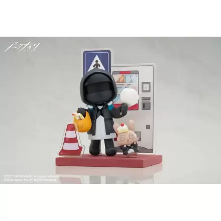 Arknights PVC soška Mini série Budeš si dávat dezert? Doctor 10 cm termékfotója