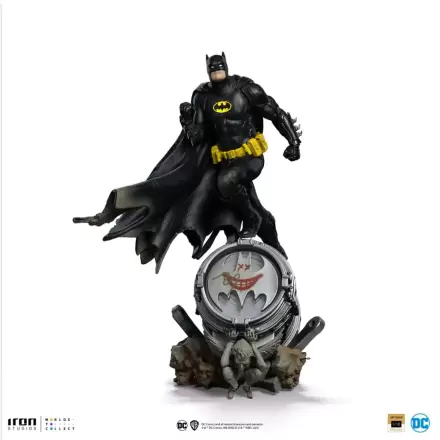 DC Comics BDS Art Scale Soška 1/10 Batman Deluxe (Black Version Exclusive) heo EU Exclusive 30 cm termékfotója