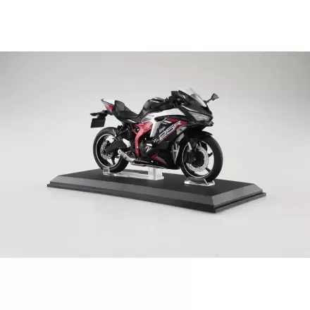 Série Diecast motorek Soška 1/12 Kawasaki Ninja ZX-25R Metallic Spark Black×Peal Flat Stardust White 16 cm termékfotója